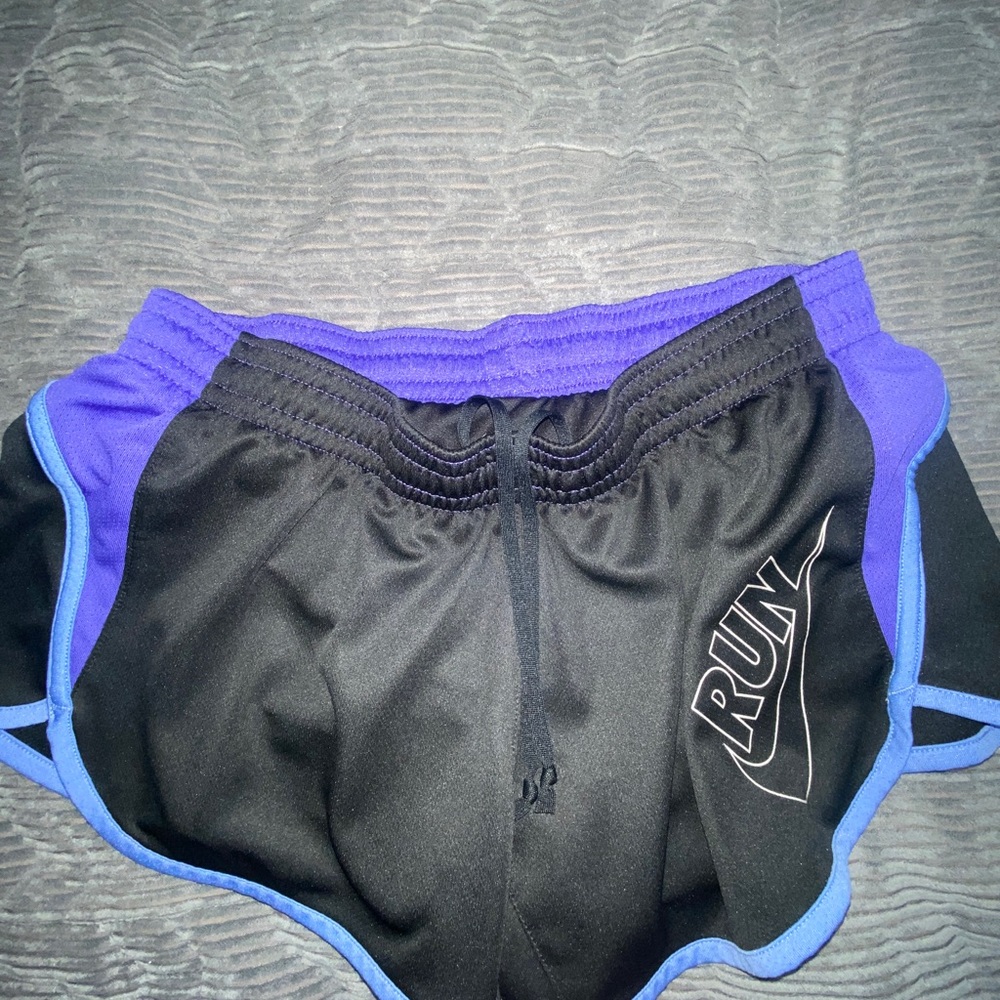 Nike running shorts woman’s medium